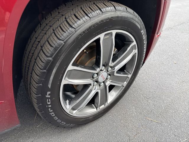 Used 2017 GMC Acadia Denali w/ Technology Package image 32