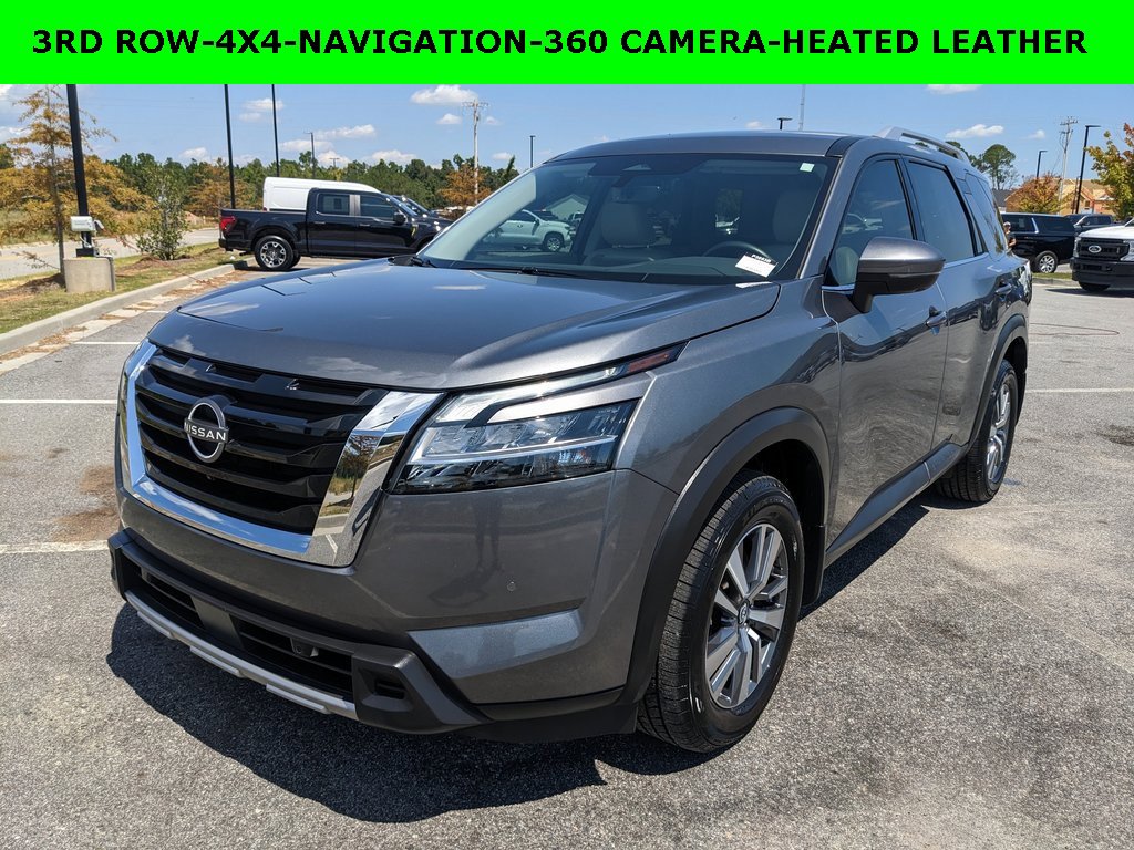 Used 2023 Nissan Pathfinder SL