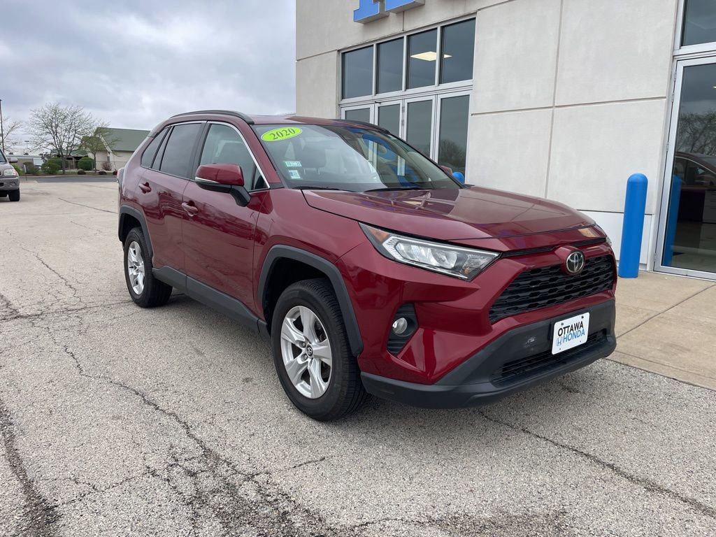 Used 2020 Toyota RAV4 XLE w/ Convenience Package AWD/4WD image 1