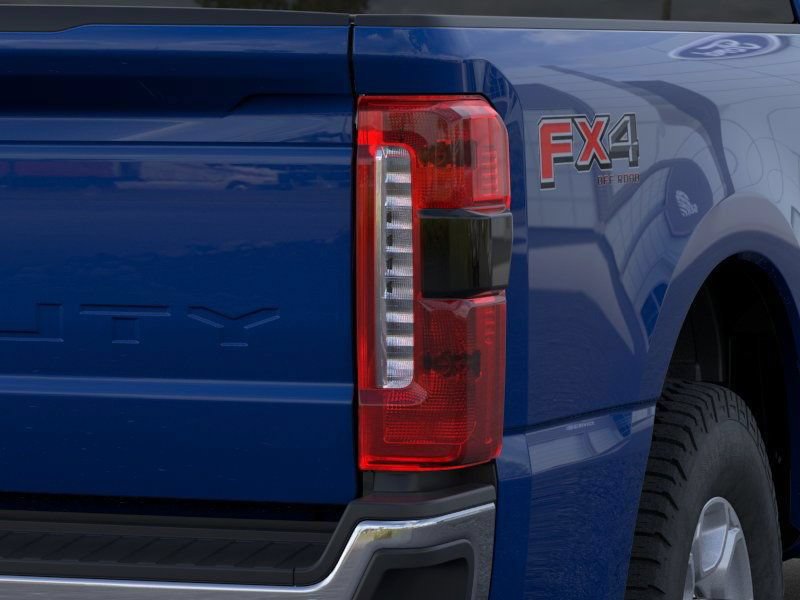 New 2026 Ford F250 4x4 Crew Cab Super Duty image 44