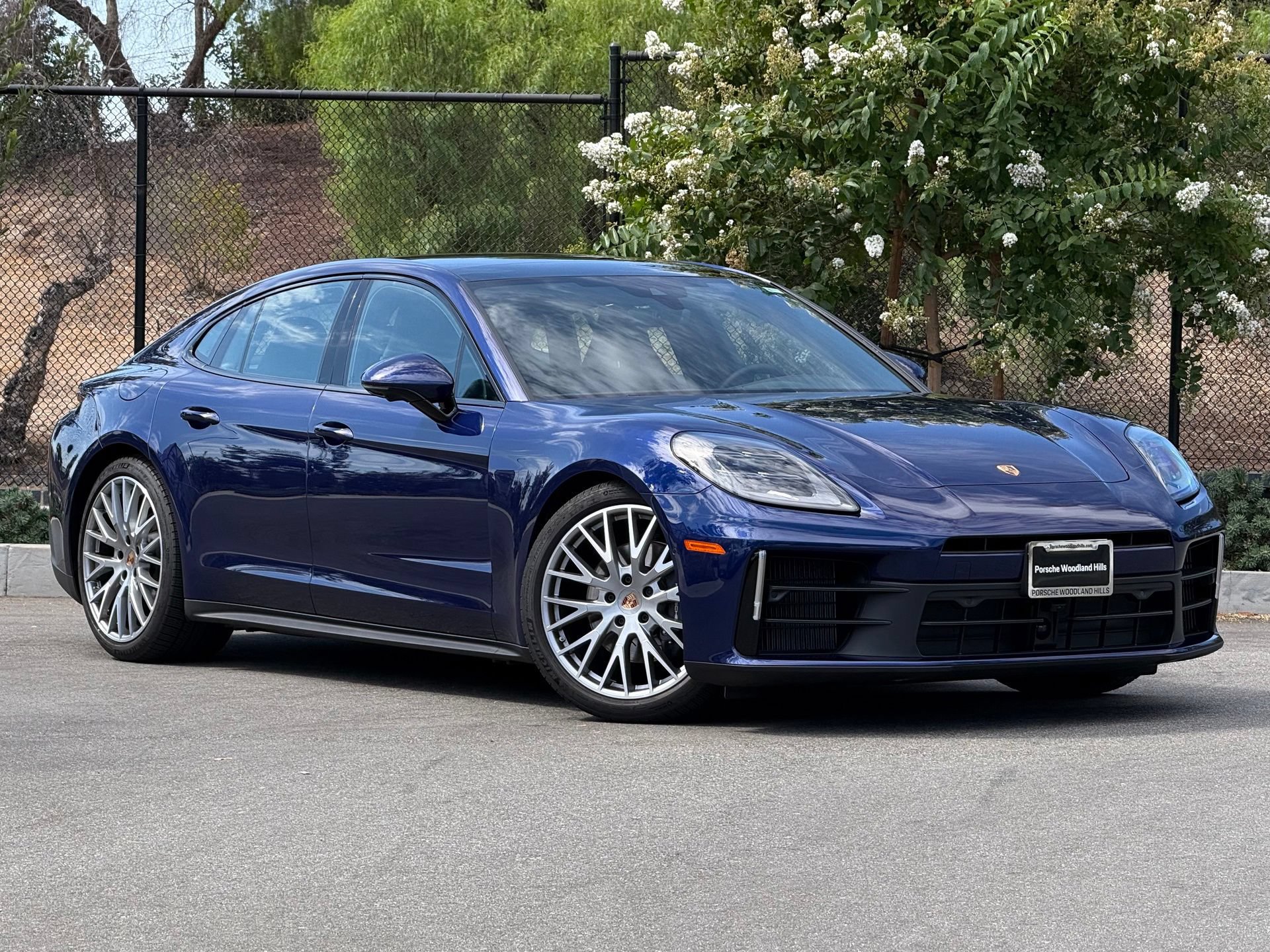 Used 2026 Porsche Panamera image 9