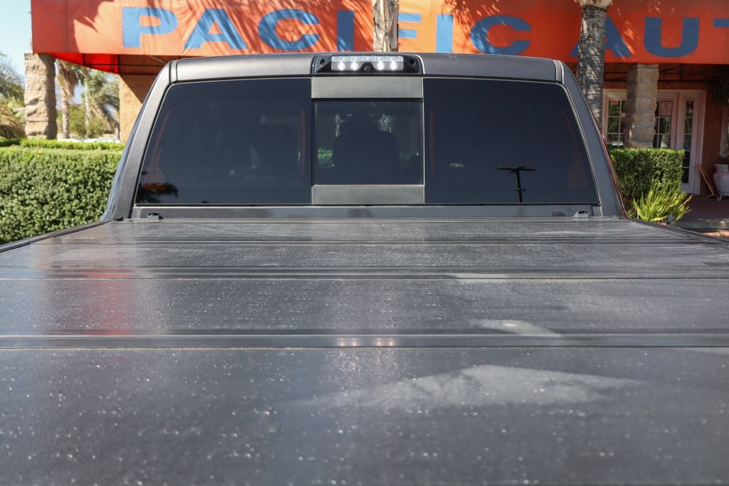 Used 2020 RAM 2500 Laramie w/ Night Edition AWD/4WD image 9