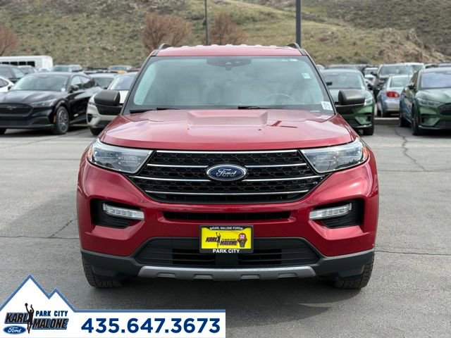 Used 2020 Ford Explorer XLT w/ Equipment Group 202A AWD/4WD image 8