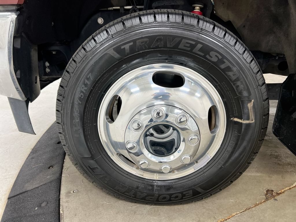 Used 2017 Ford F350 Lariat w/ Lariat Value Package AWD/4WD image 25