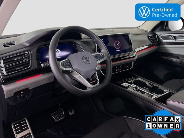 Certified 2024 Volkswagen Atlas Peak Edition SE image 9