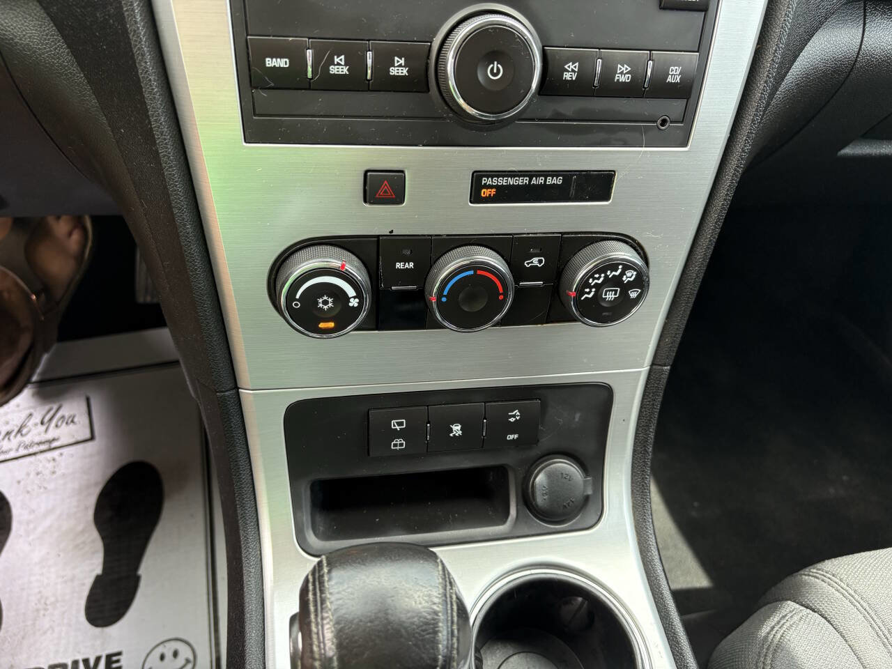 Used 2010 GMC Acadia SLE image 27