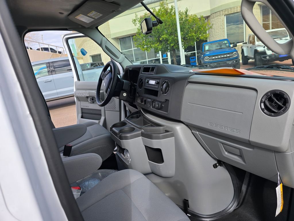 New 2026 Ford E-350 and Econoline 350 Super Duty w/ Power Equipment Group image 26