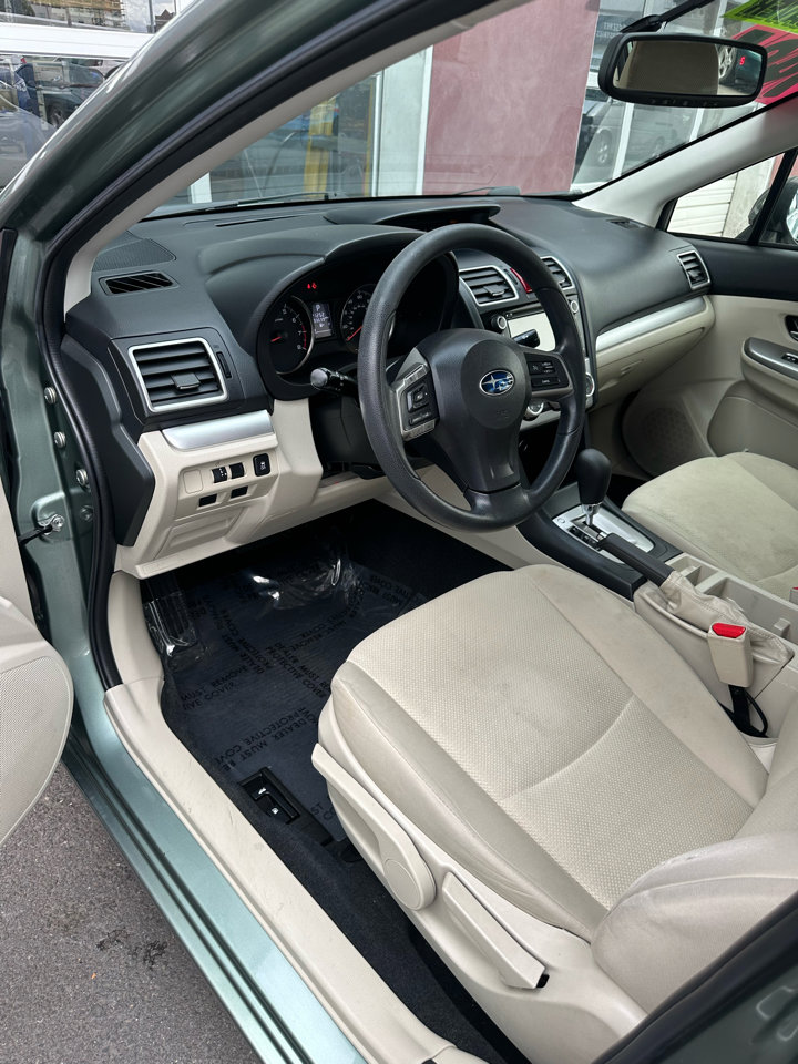 Used 2016 Subaru Impreza 2.0i Premium image 4
