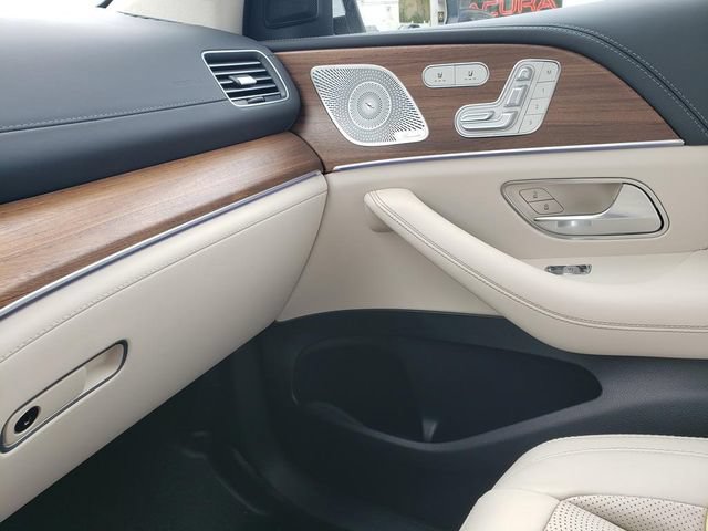 Certified 2025 Mercedes-Benz GLE 63 AMG S image 29