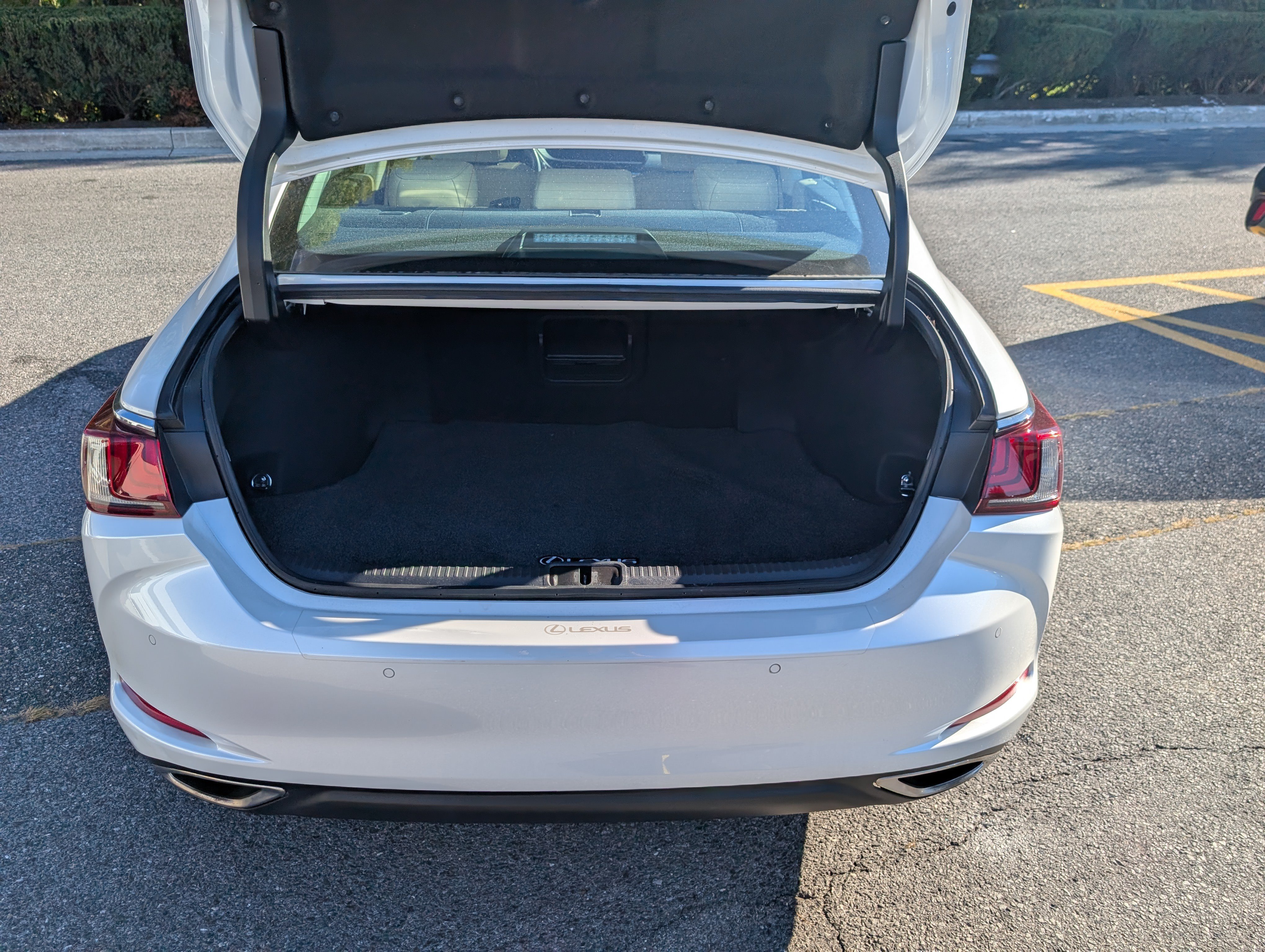 Used 2019 Lexus ES 350 w/ Premium Package FWD image 13