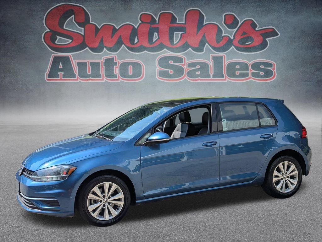 Used 2020 Volkswagen Golf 4-Door FWD image 3