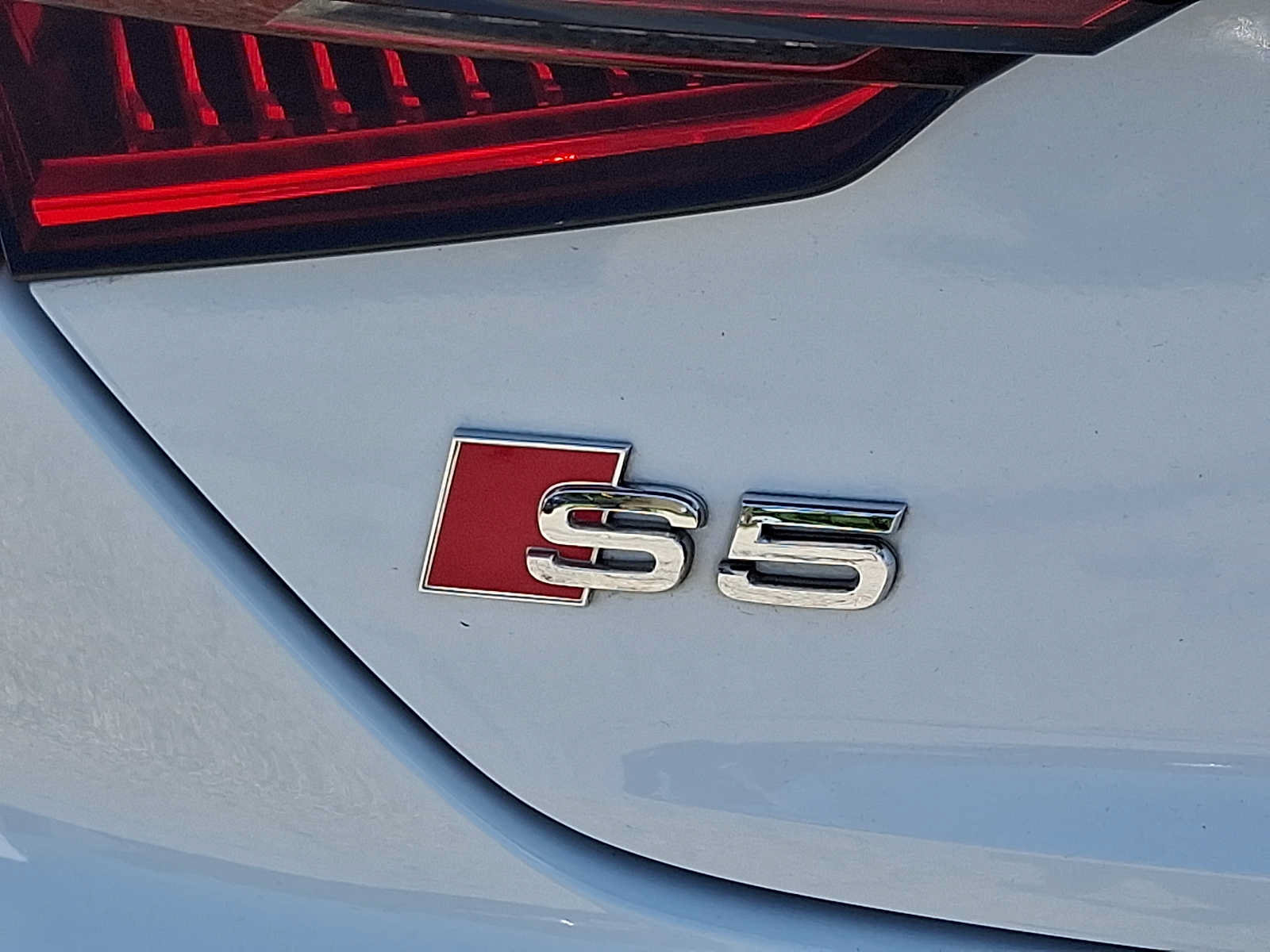Used 2018 Audi S5 Prestige w/ S Sport Package AWD/4WD image 31