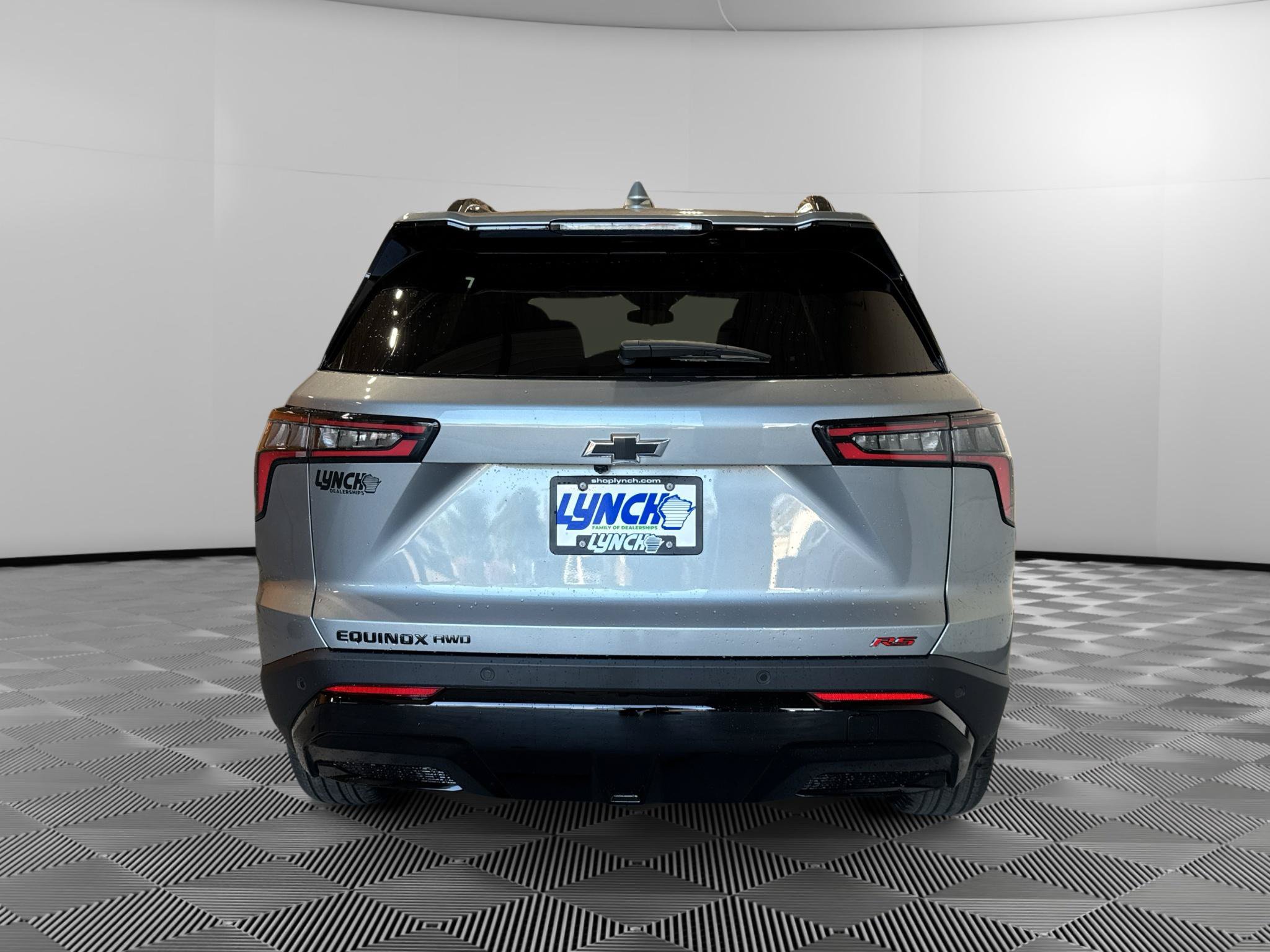 New 2027 Chevrolet Equinox RS w/ Convenience Package III AWD/4WD image 4