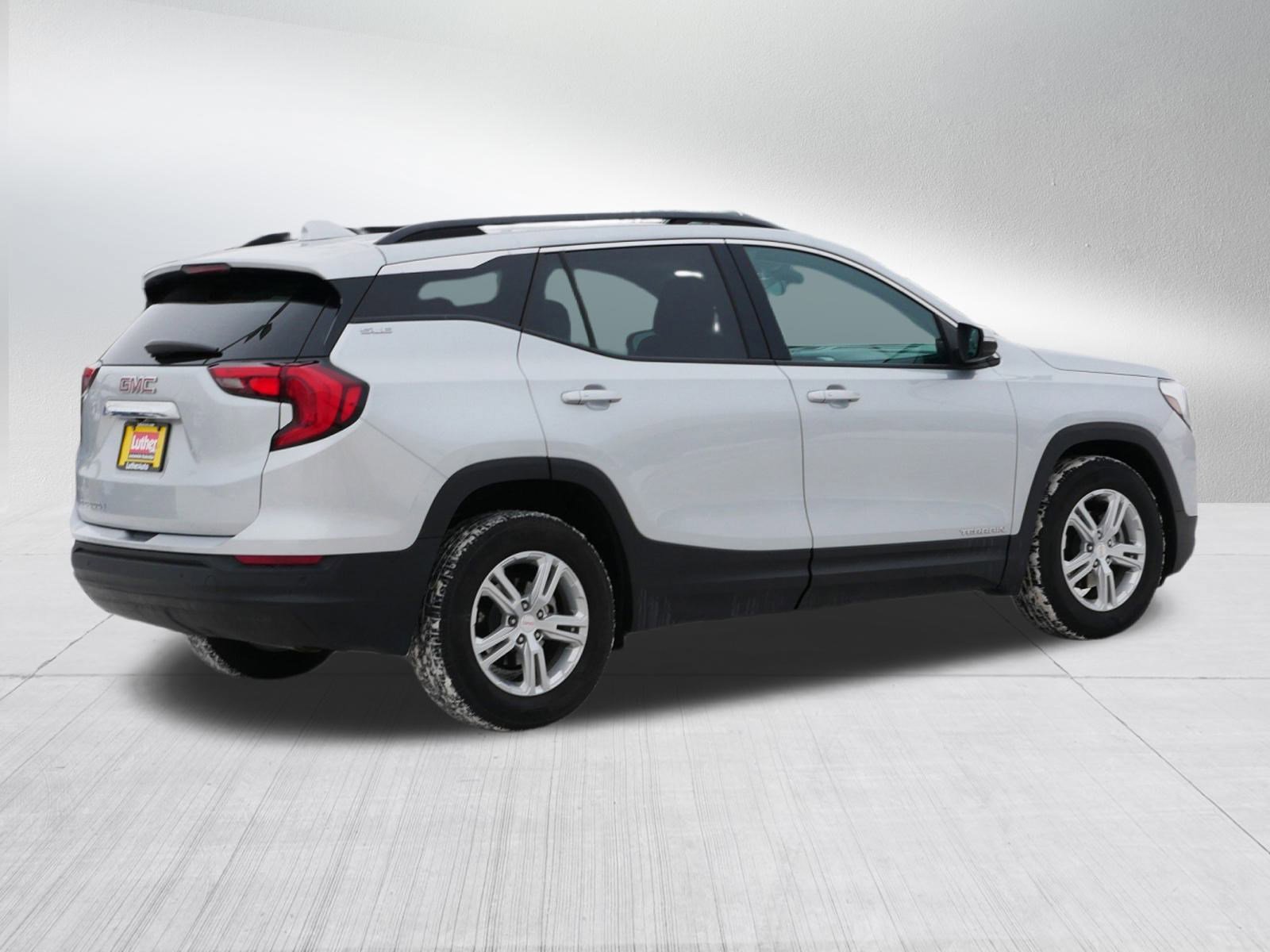 Used 2020 GMC Terrain SLE w/ Driver Convenience Package image 7