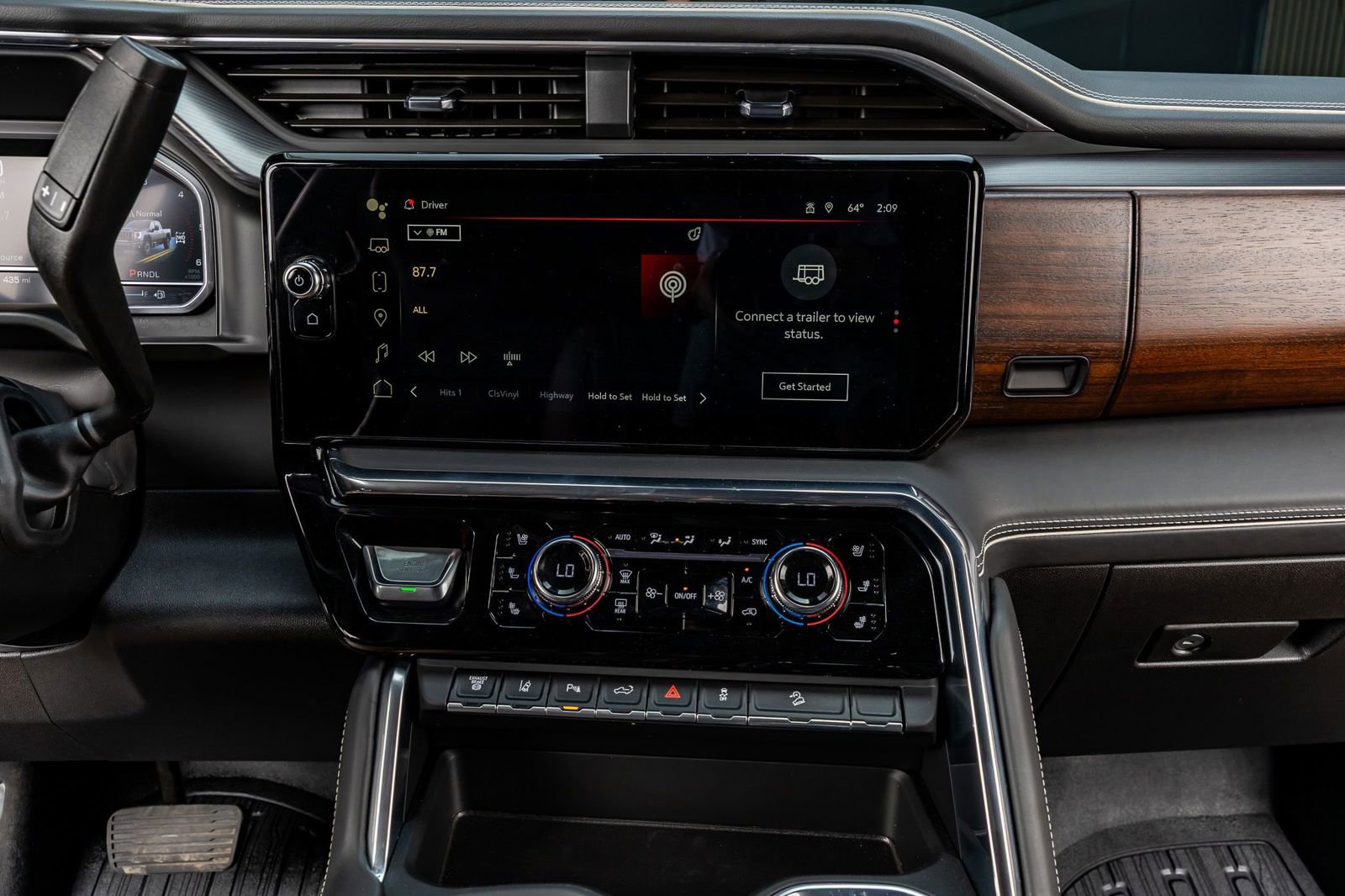 Used 2025 GMC Sierra 2500 Denali Ultimate AWD/4WD image 24