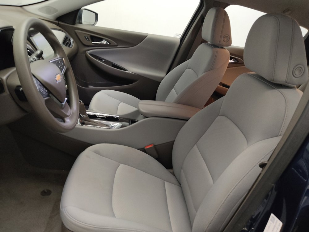 Used 2020 Chevrolet Malibu LT FWD image 17