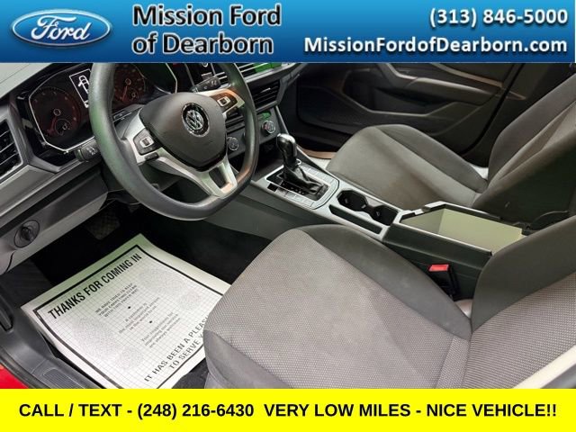 Used 2019 Volkswagen Jetta S image 9