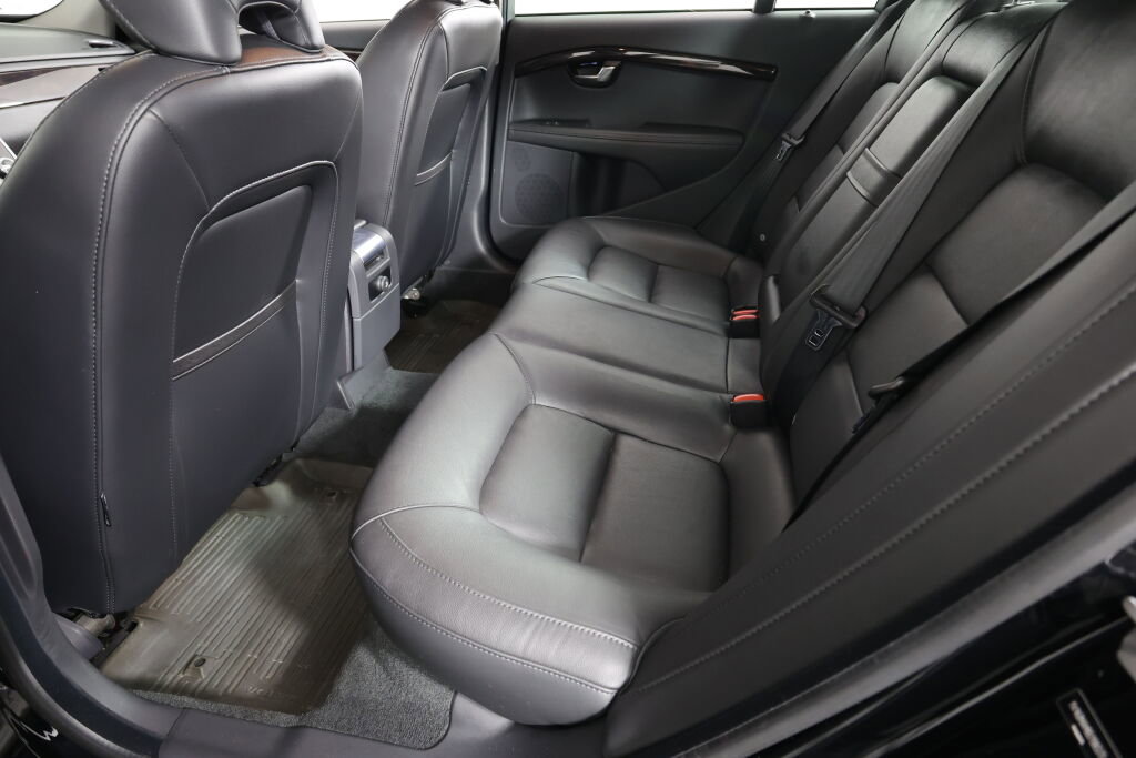 Used 2016 Volvo S80 T5 Platinum image 17