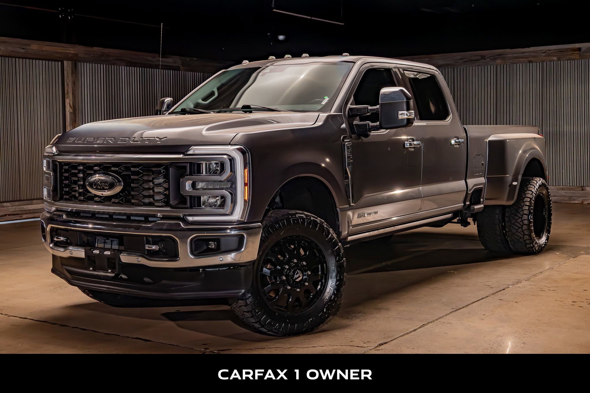 Used 2023 Ford F350 Lariat w/ Lariat Ultimate Package AWD/4WD image 5