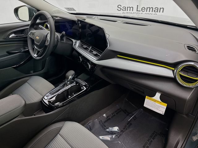 New 2026 Chevrolet Trax LT w/ Driver Confidence Package image 28