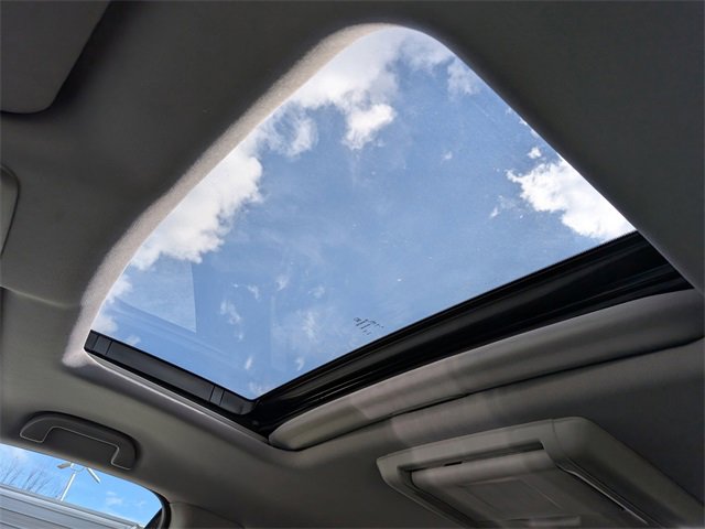 Used 2018 Honda Pilot Touring image 25