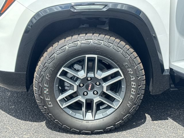New 2026 GMC Terrain AT4 w/ LPO, Floor Liner Package AWD/4WD image 28