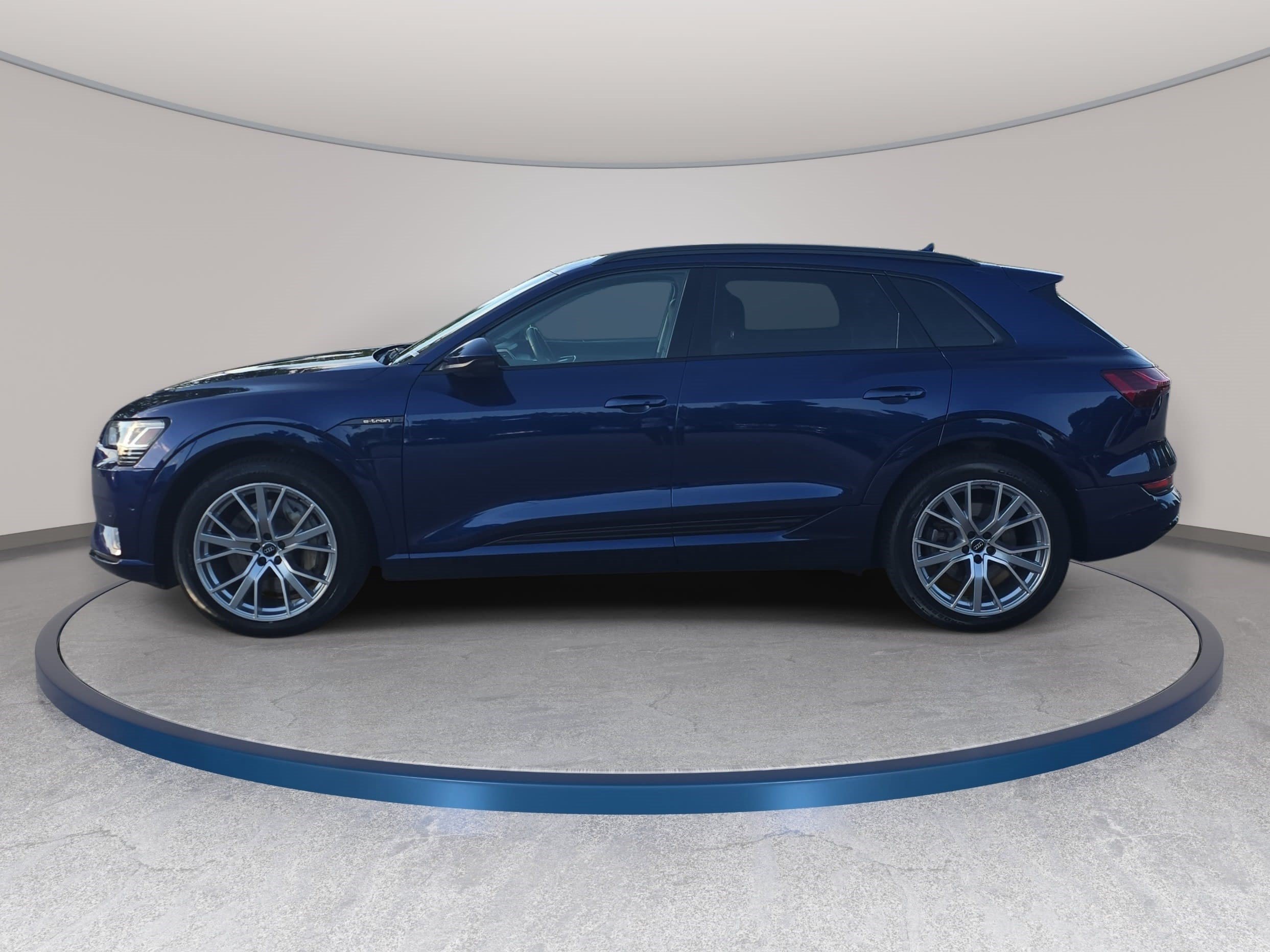 Used 2021 Audi e-tron Prestige w/ Prestige Package AWD/4WD image 8