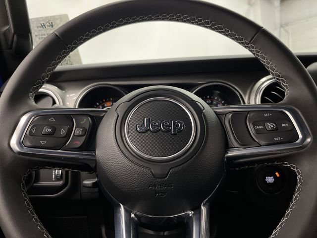 Used 2023 Jeep Wrangler Sahara w/ Safety Group image 16