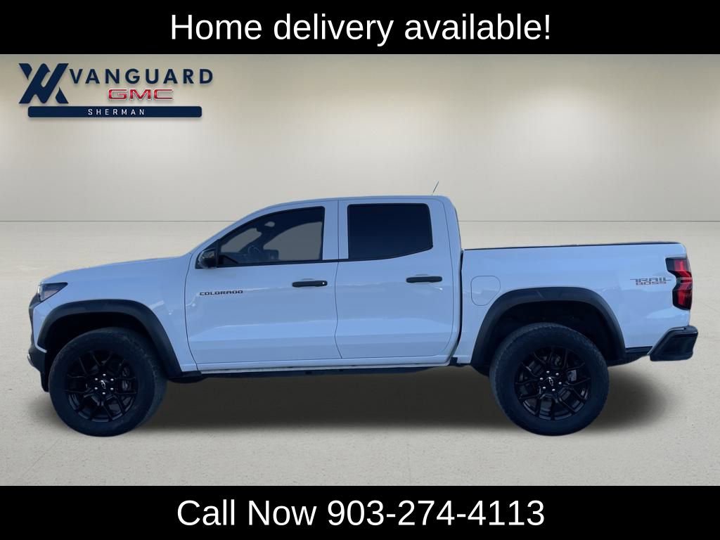 Used 2023 Chevrolet Colorado Trail Boss w/ LPO, Dark Essentials Package image 2