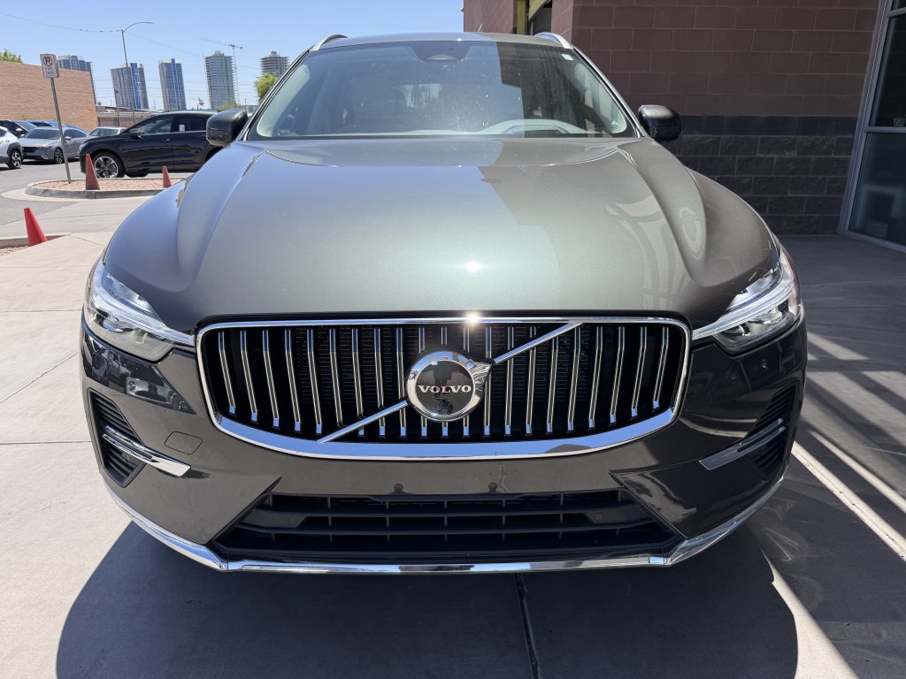 Used 2022 Volvo XC60 B5 Inscription w/ Advanced Package FWD image 10