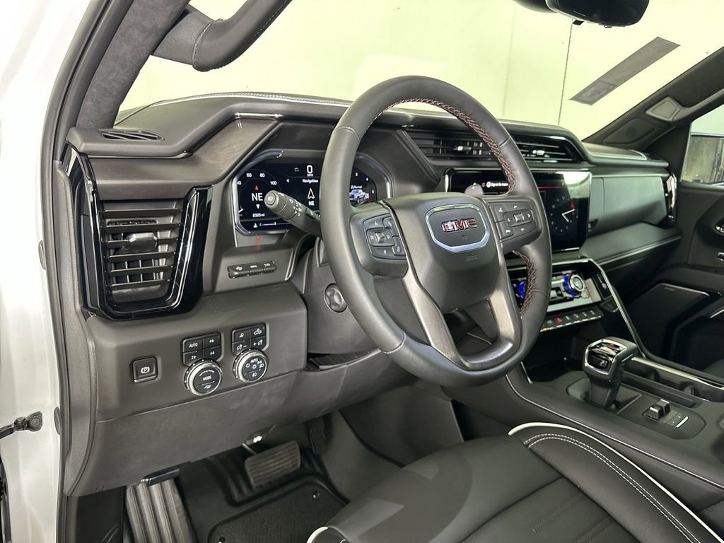 Used 2025 GMC Sierra 1500 AT4X image 10