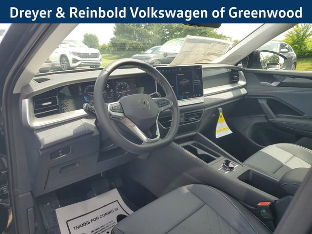 New 2025 Volkswagen Tiguan SE image 20