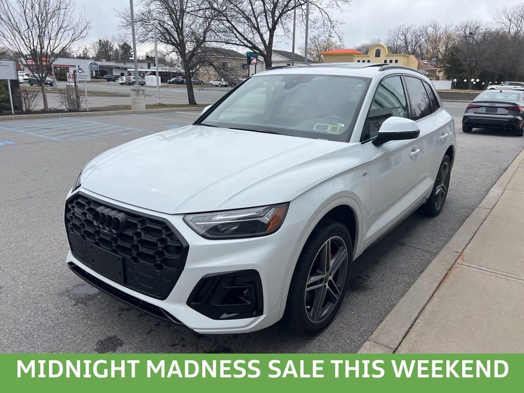 Used 2024 Audi Q5 e Premium Plus w/ Premium Plus Package image 34