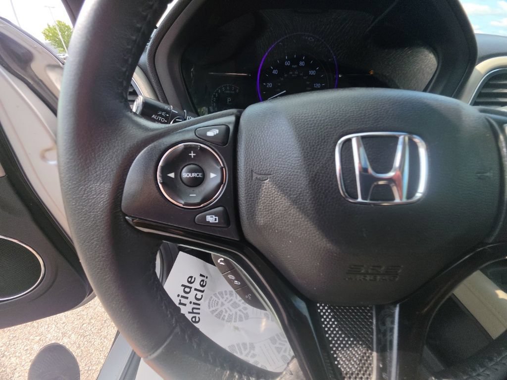 Used 2021 Honda HR-V EX-L image 18