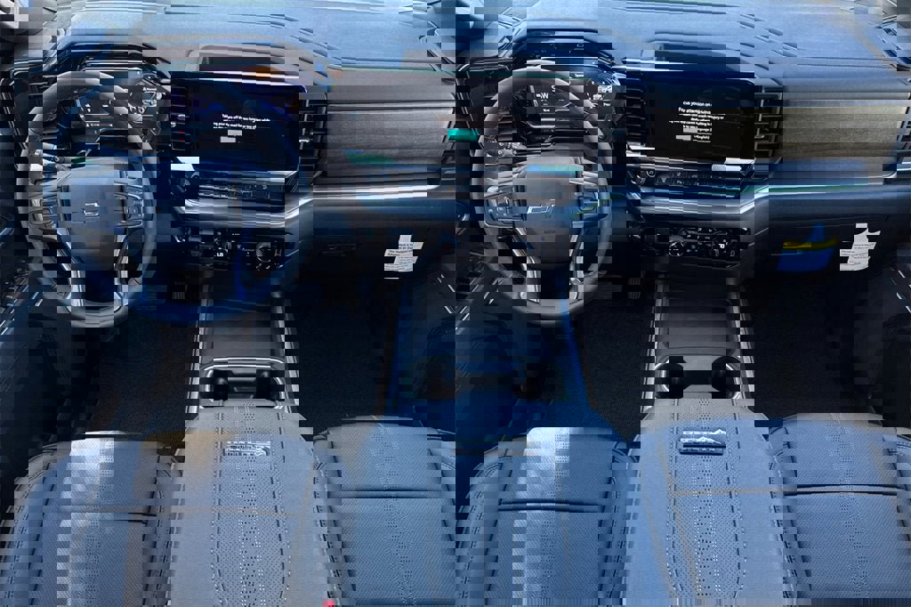 New 2025 Chevrolet Silverado 3500 High Country w/ High Country Premium Package image 13