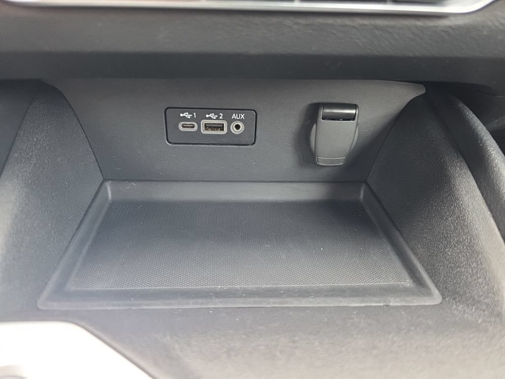 Used 2025 Nissan Altima 2.5 SV FWD image 22