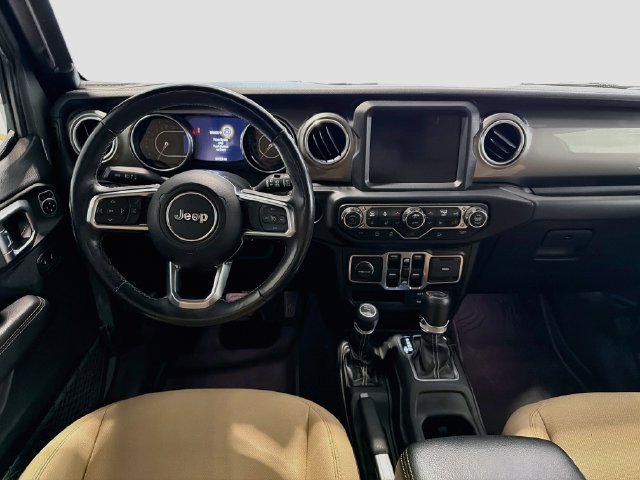 Used 2018 Jeep Wrangler Unlimited Sahara AWD/4WD image 21
