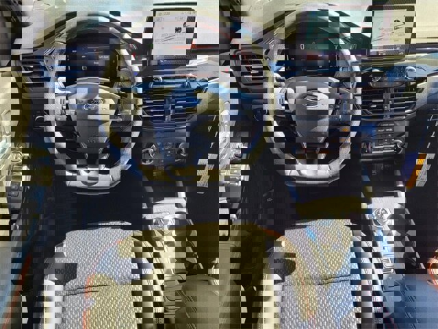 New 2025 Ford Escape ST-Line w/ Equipment Group 301A image 7