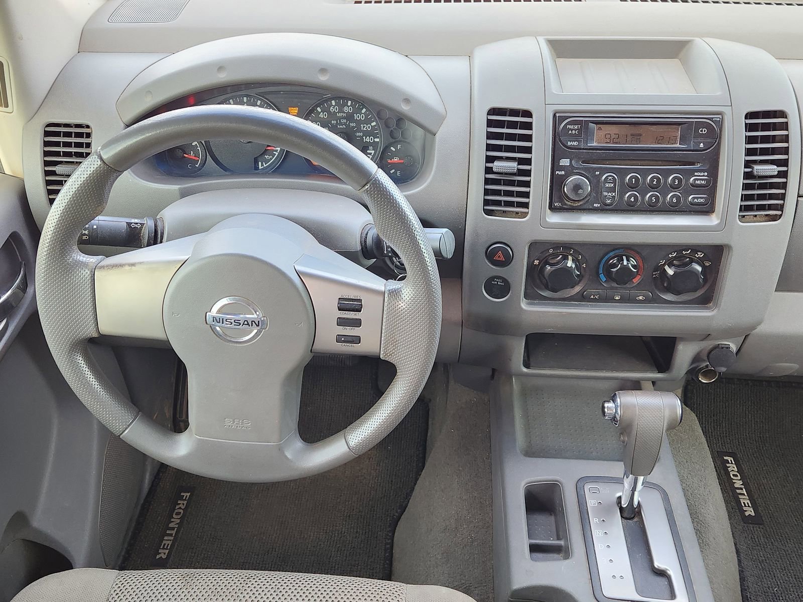 Used 2006 Nissan Frontier SE w/ (P01) Power Pkg image 30