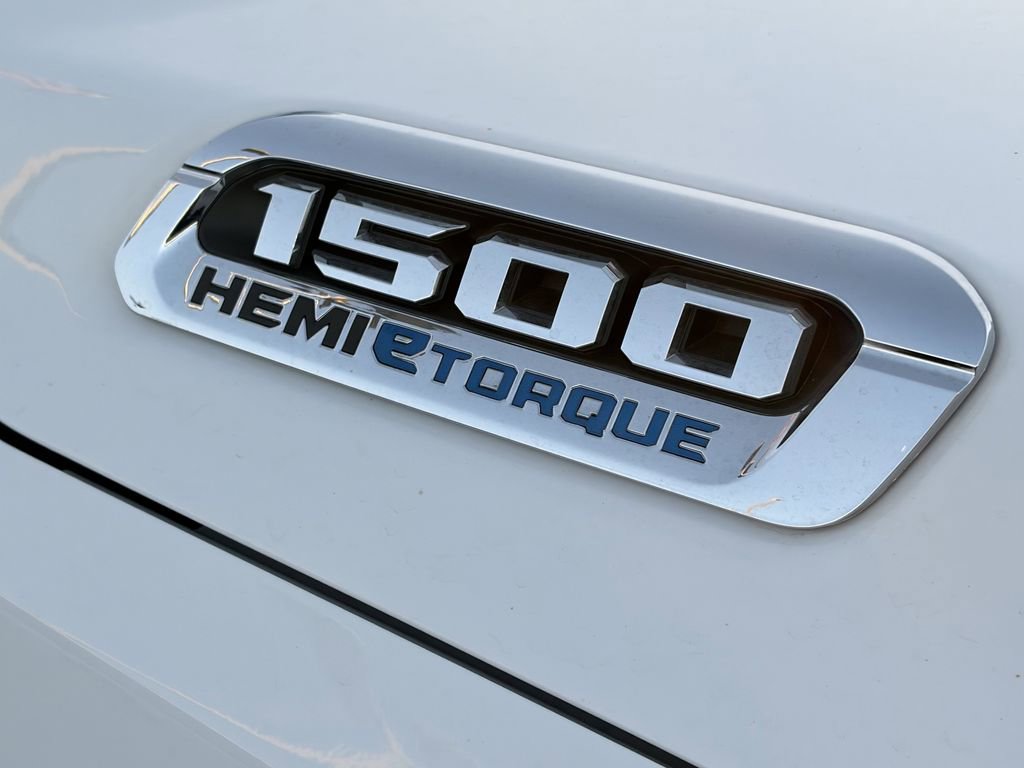 Used 2023 RAM 1500 Limited AWD/4WD image 6