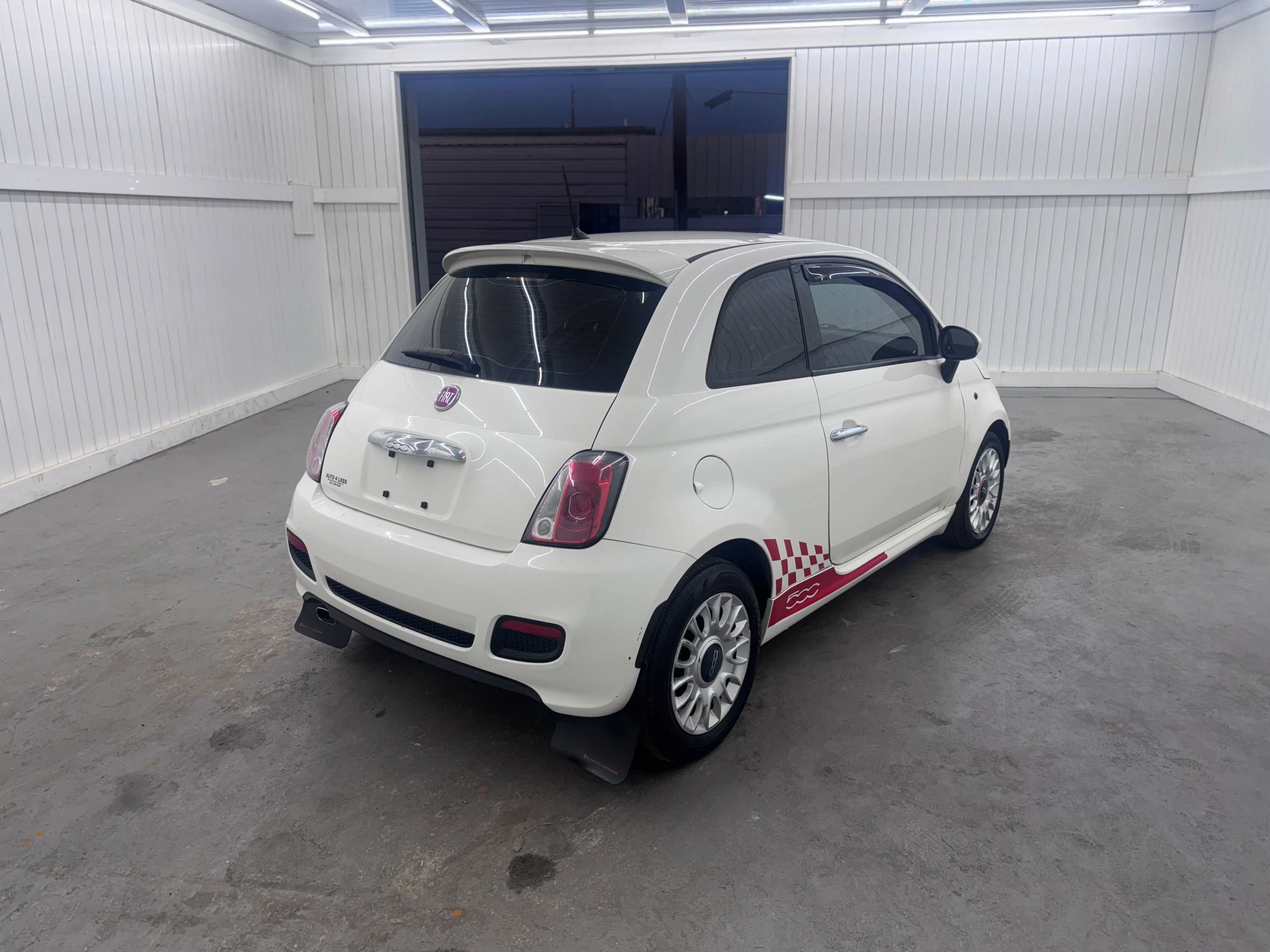 Used 2015 FIAT 500 Sport w/ Sport Appearance Group image 5