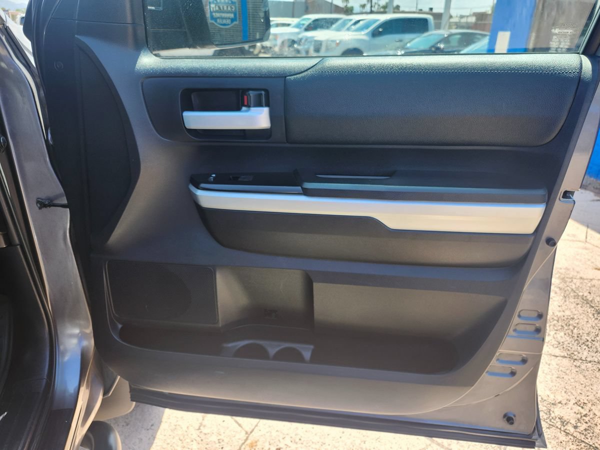 Used 2014 Toyota Tundra SR5 w/ SR5 Upgrade Package RWD image 18