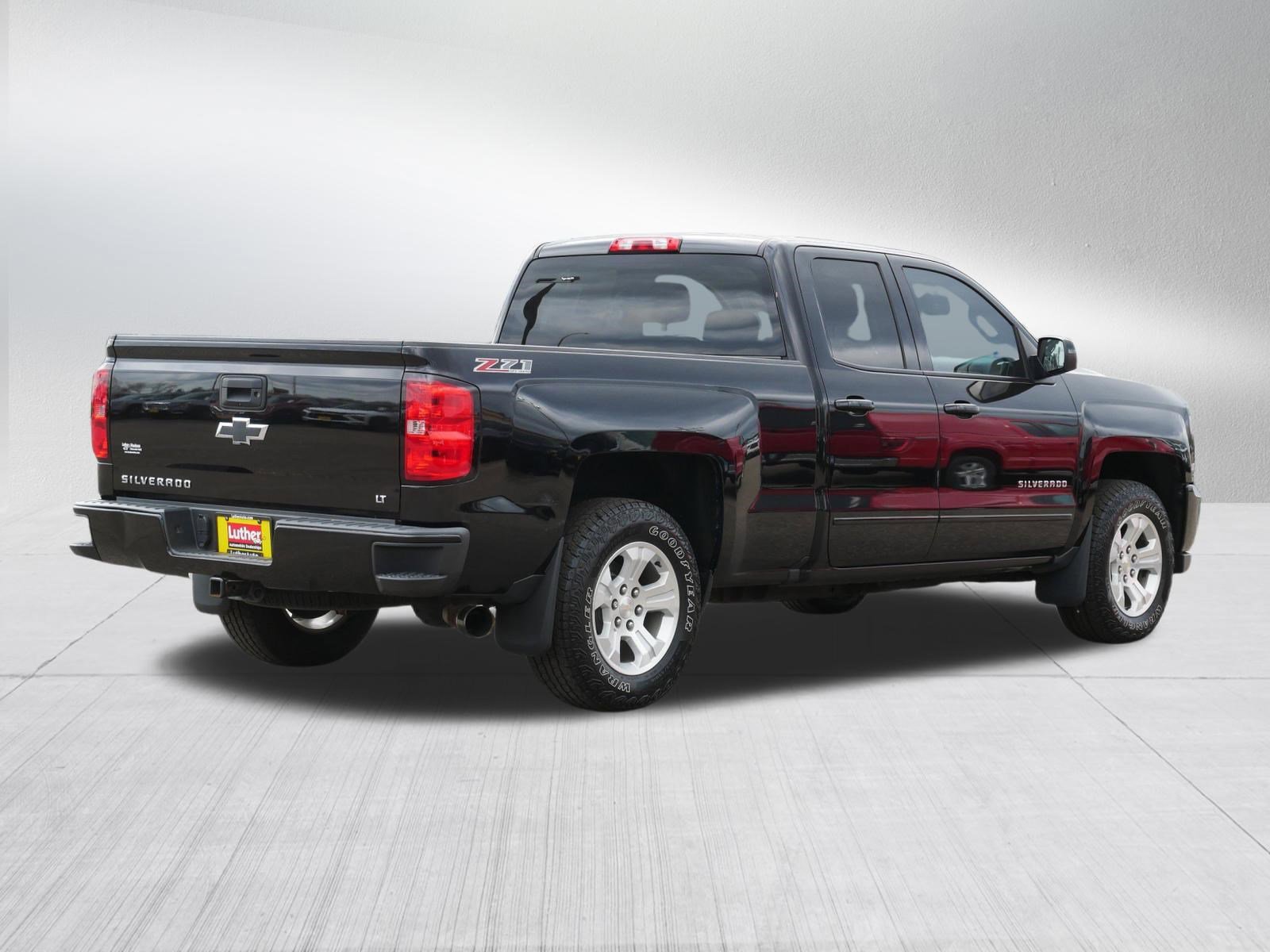 Used 2016 Chevrolet Silverado 1500 LT w/ All Star Edition AWD/4WD image 7