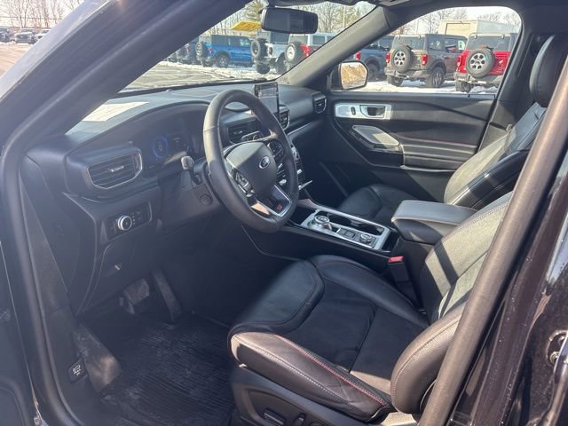 Certified 2023 Ford Explorer ST w/ Equipment Group 401A image 13