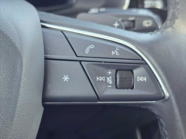 Used 2023 Audi Q8 Premium w/ Convenience Package AWD/4WD image 33