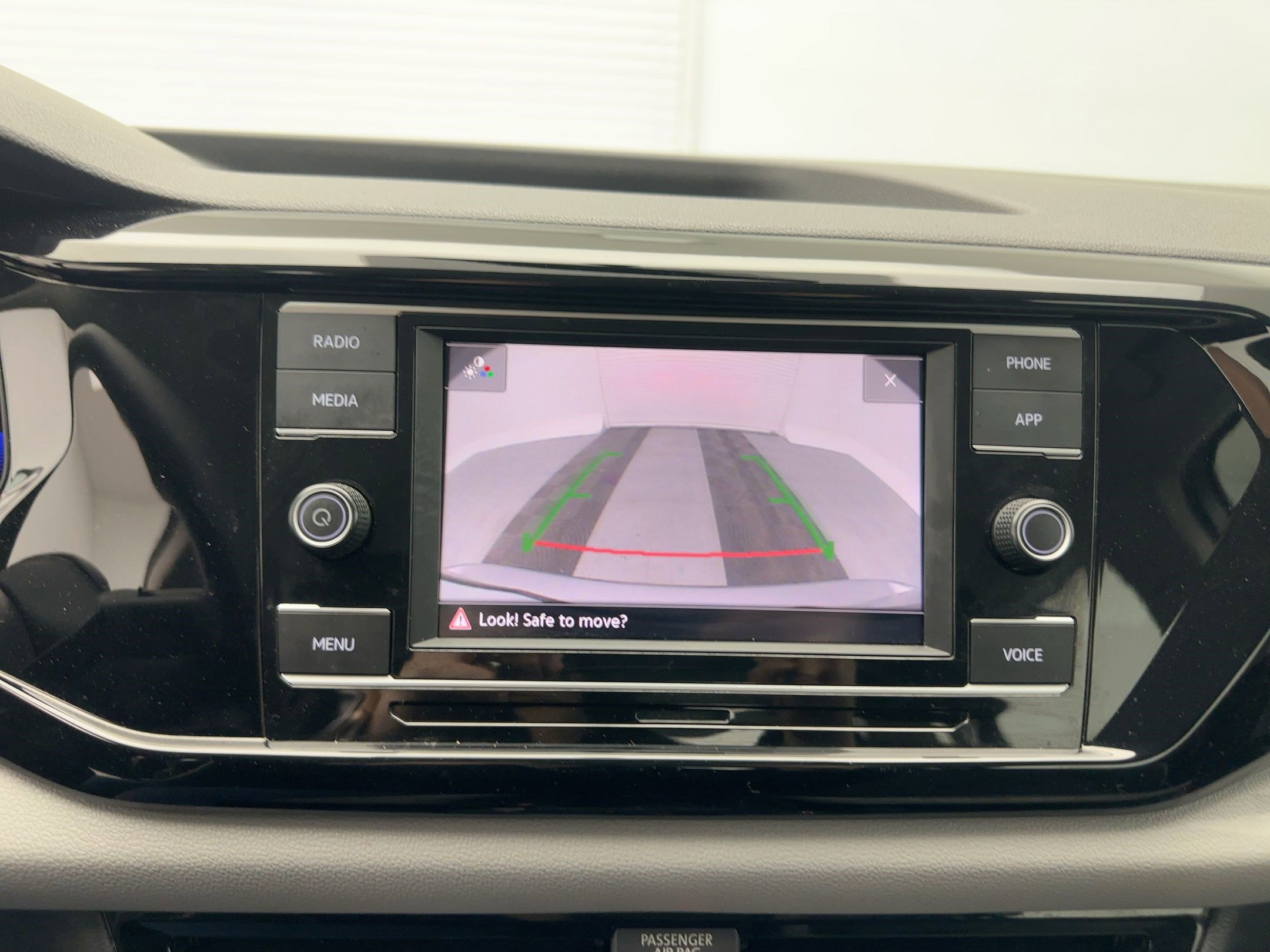 Used 2022 Volkswagen Taos S image 23