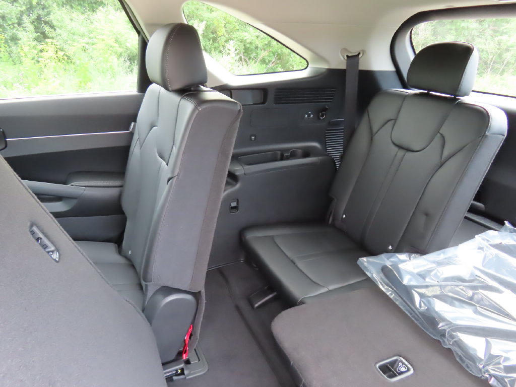 New 2026 Kia Sorento S AWD/4WD image 23