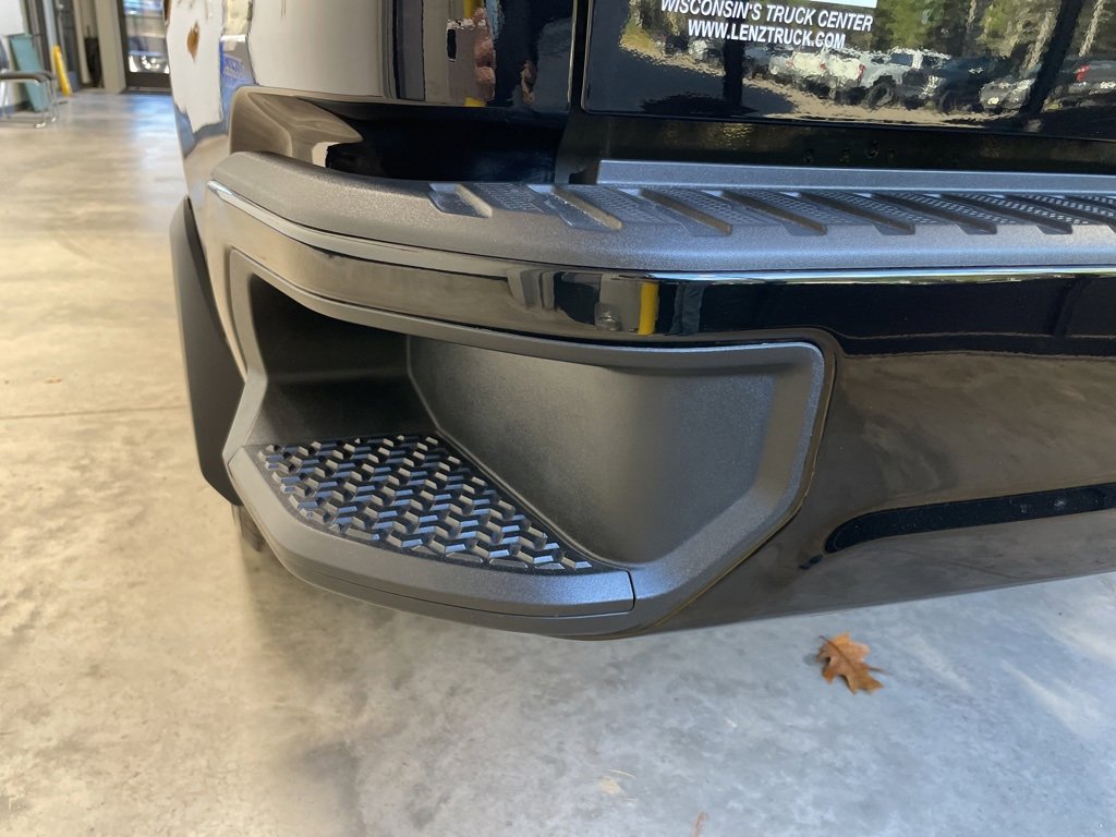 Used 2022 Chevrolet Silverado 1500 Custom image 14