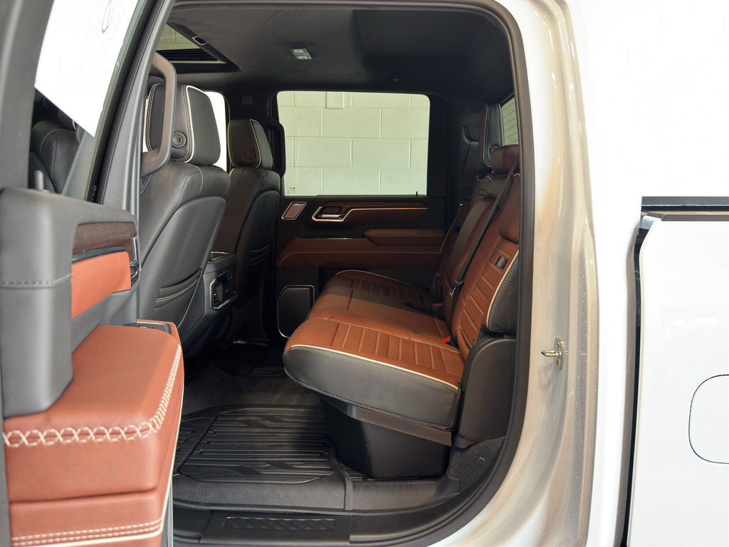New 2026 GMC Sierra 2500 Denali Ultimate AWD/4WD image 14