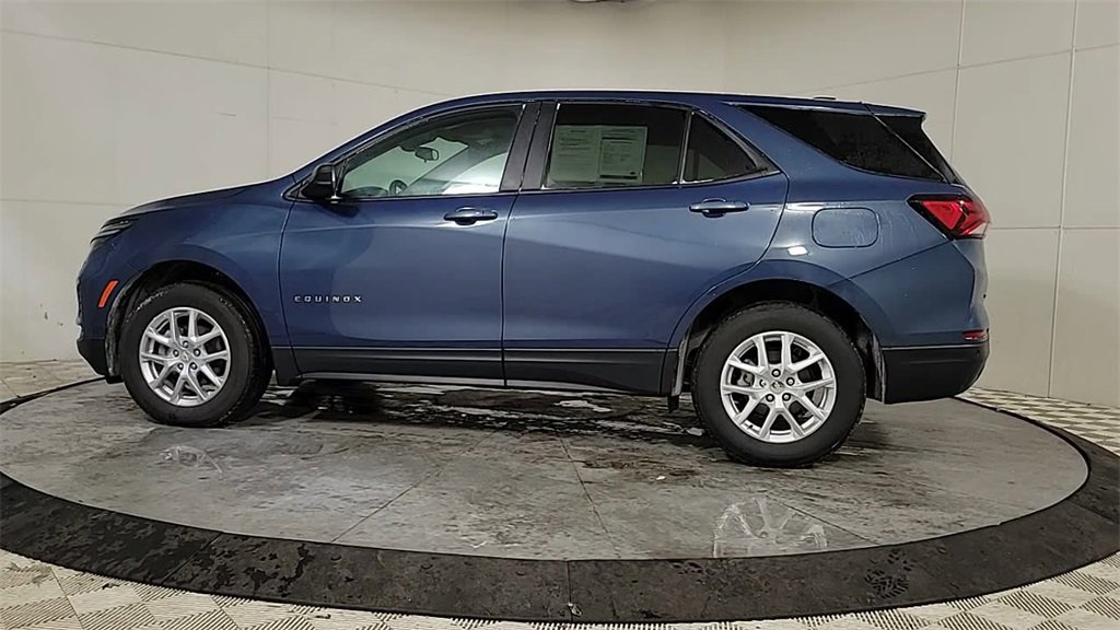 Certified 2024 Chevrolet Equinox LS w/ LS Convenience Package image 5